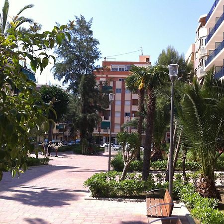 Rosabel Hotell Benidorm Exteriör bild