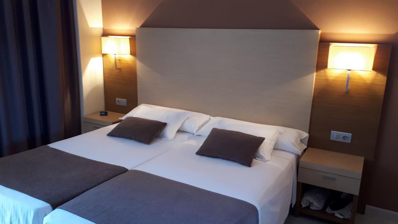 Rosabel Hotell Benidorm Exteriör bild